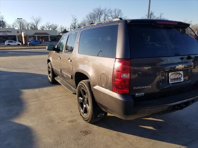 used 2010 Chevrolet Suburban car, priced at $5,995