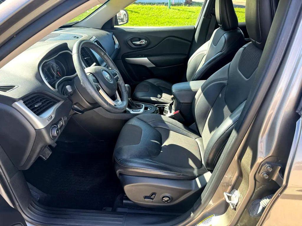 used 2018 Jeep Cherokee car, priced at $16,995