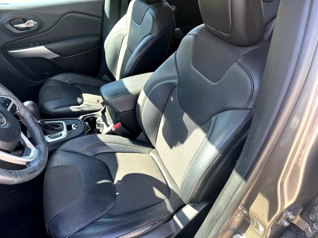 used 2018 Jeep Cherokee car, priced at $16,995