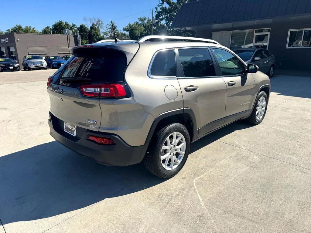 used 2018 Jeep Cherokee car, priced at $16,995