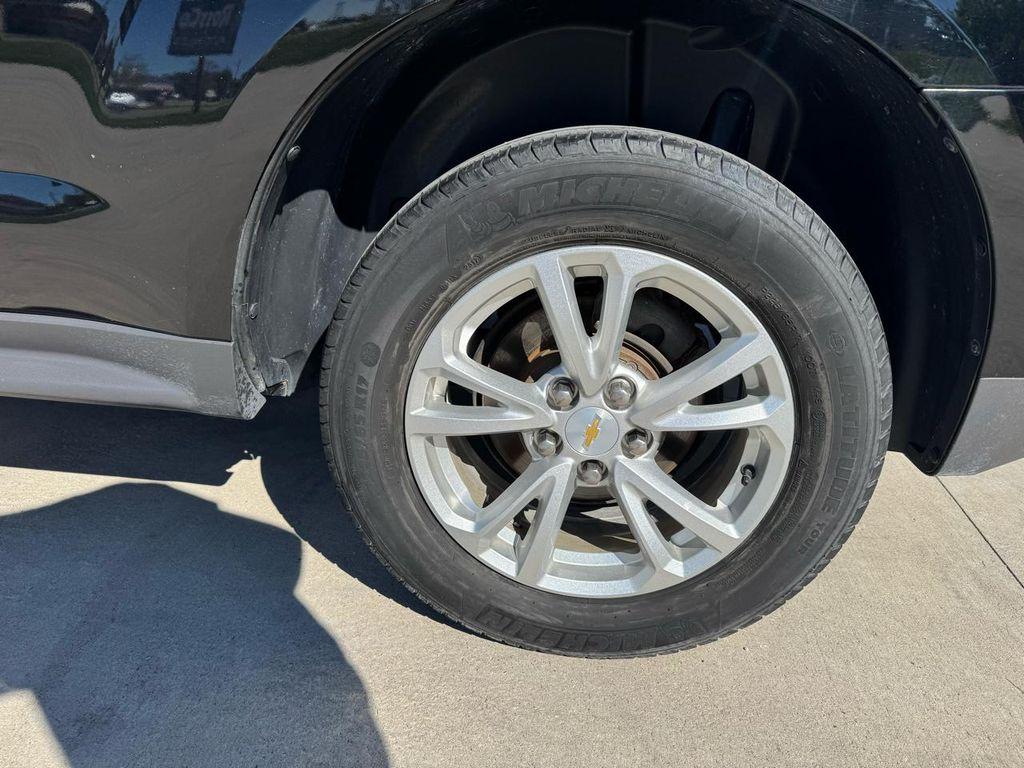 used 2017 Chevrolet Equinox car, priced at $9,495