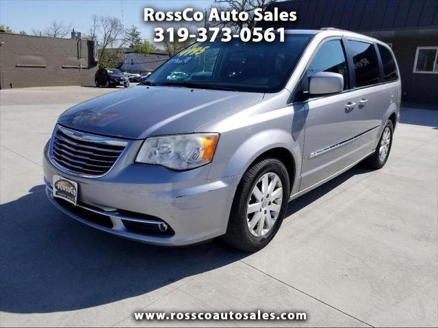 used 2014 Chrysler Town & Country car, priced at $4,695