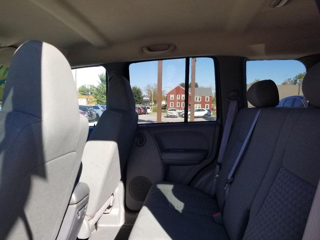 used 2007 Jeep Liberty car, priced at $2,495