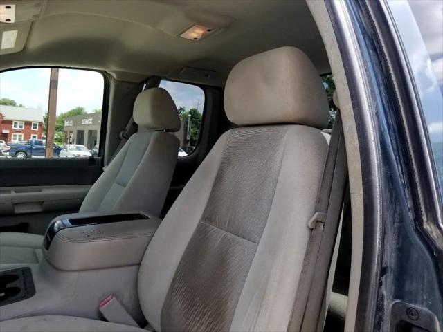 used 2007 GMC Sierra 1500 car, priced at $3,995