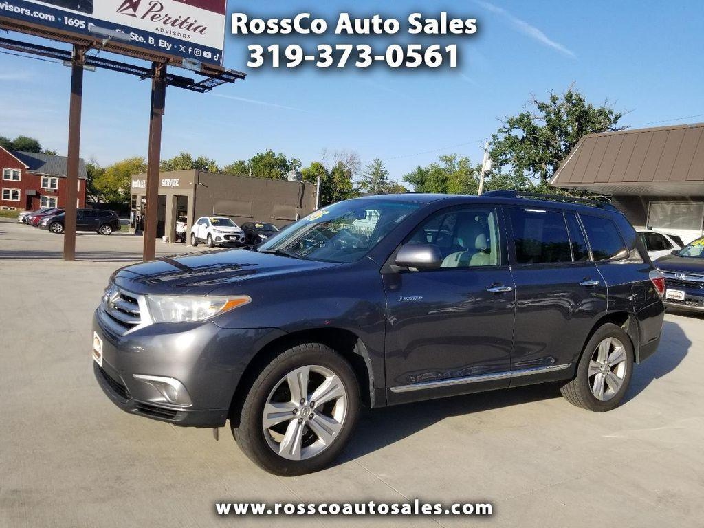 used 2013 Toyota Highlander car, priced at $12,995