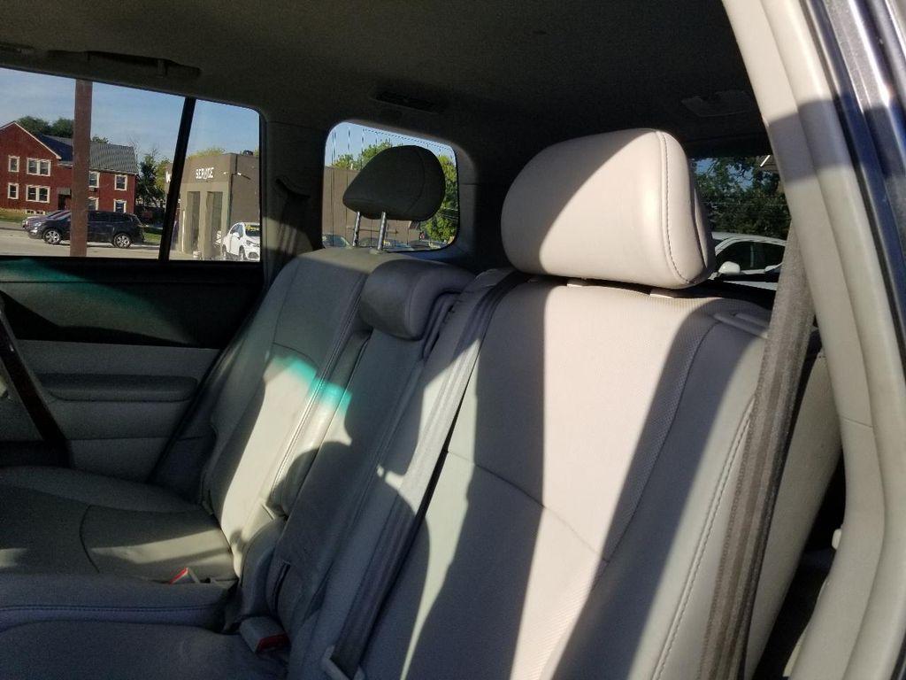 used 2013 Toyota Highlander car, priced at $12,995