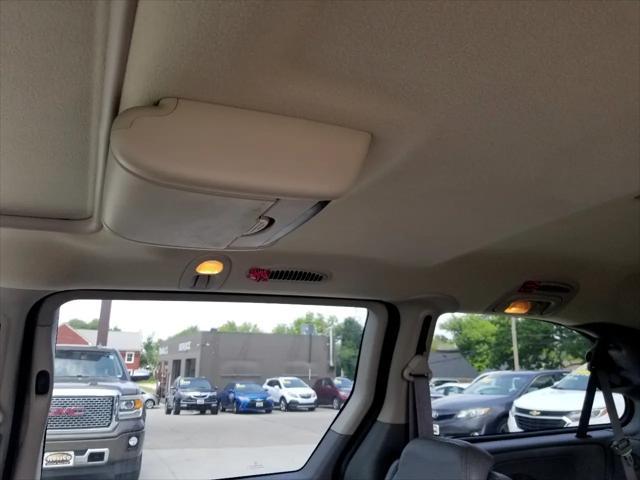 used 2006 Dodge Grand Caravan car, priced at $2,995