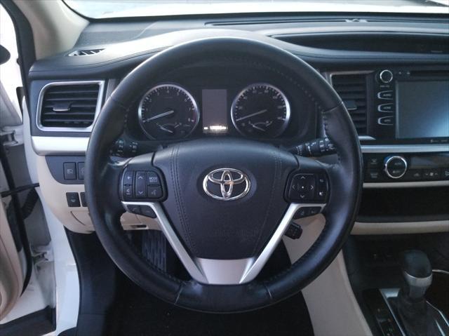 used 2018 Toyota Highlander car, priced at $20,995