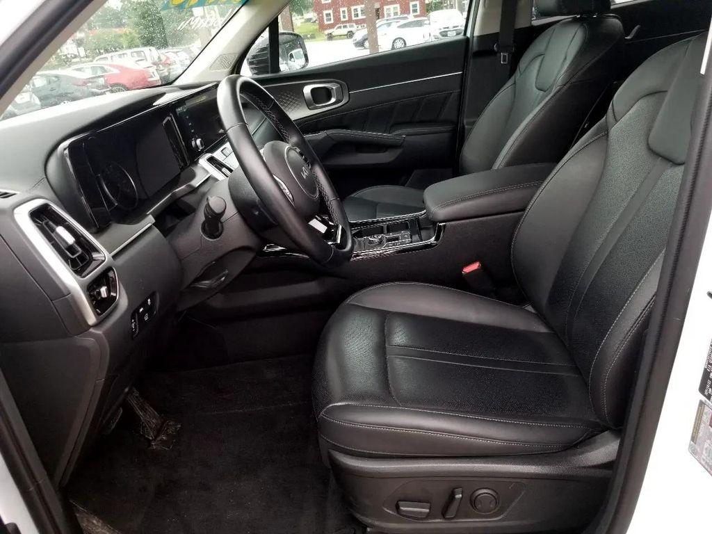 used 2022 Kia Sorento car, priced at $30,995
