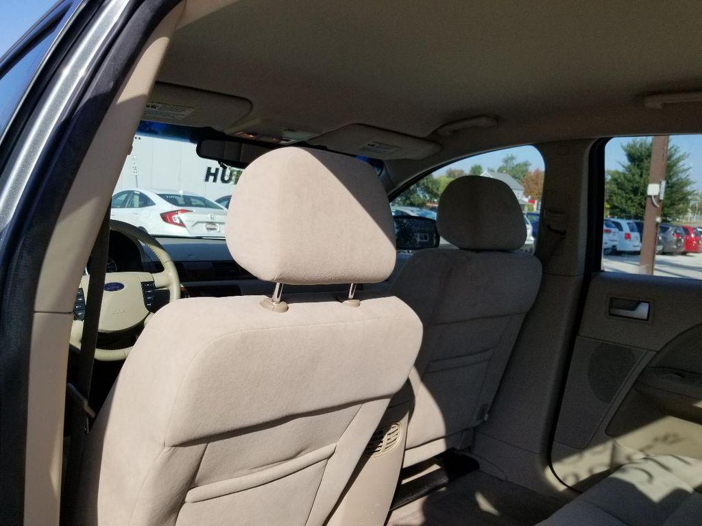 used 2005 Ford Five Hundred car, priced at $3,995