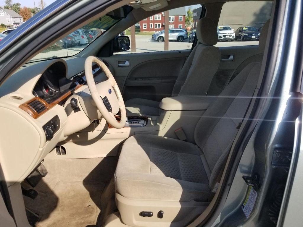 used 2005 Ford Five Hundred car, priced at $3,995