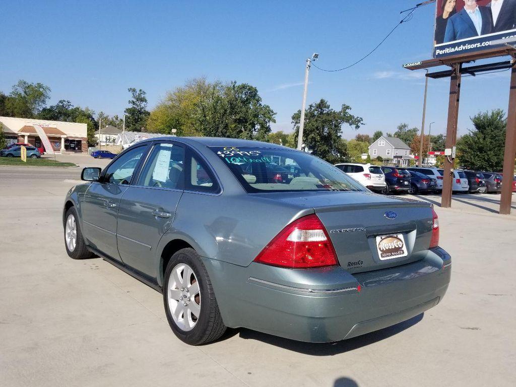 used 2005 Ford Five Hundred car, priced at $3,995