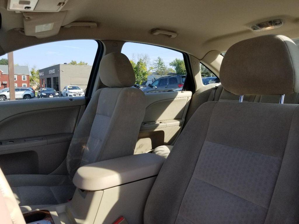 used 2005 Ford Five Hundred car, priced at $3,995