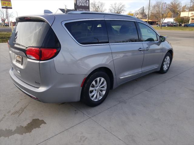 used 2018 Chrysler Pacifica car, priced at $18,995