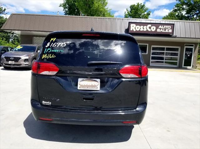 used 2019 Chrysler Pacifica car, priced at $14,995