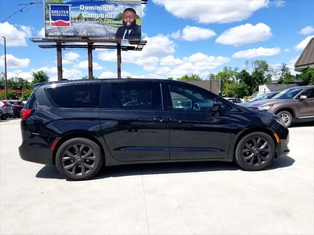 used 2019 Chrysler Pacifica car, priced at $14,995