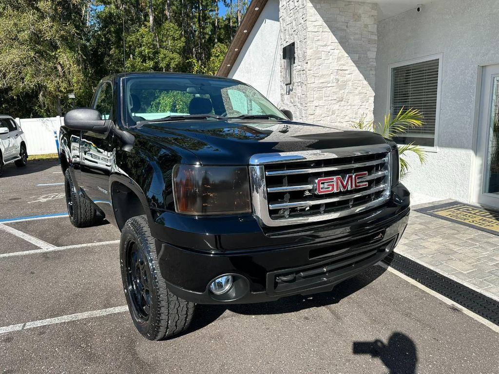 used 2013 GMC Sierra 1500 car, priced at $17,995