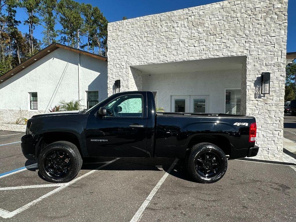 used 2013 GMC Sierra 1500 car, priced at $17,995