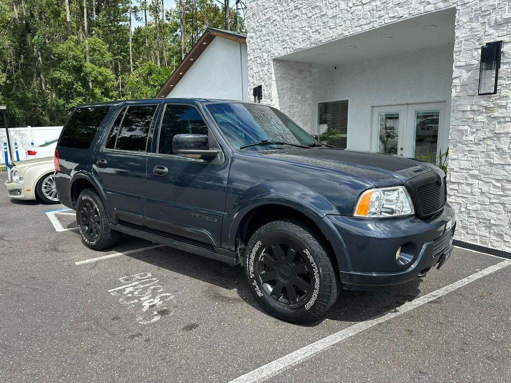 used 2004 Lincoln Navigator car, priced at $4,995