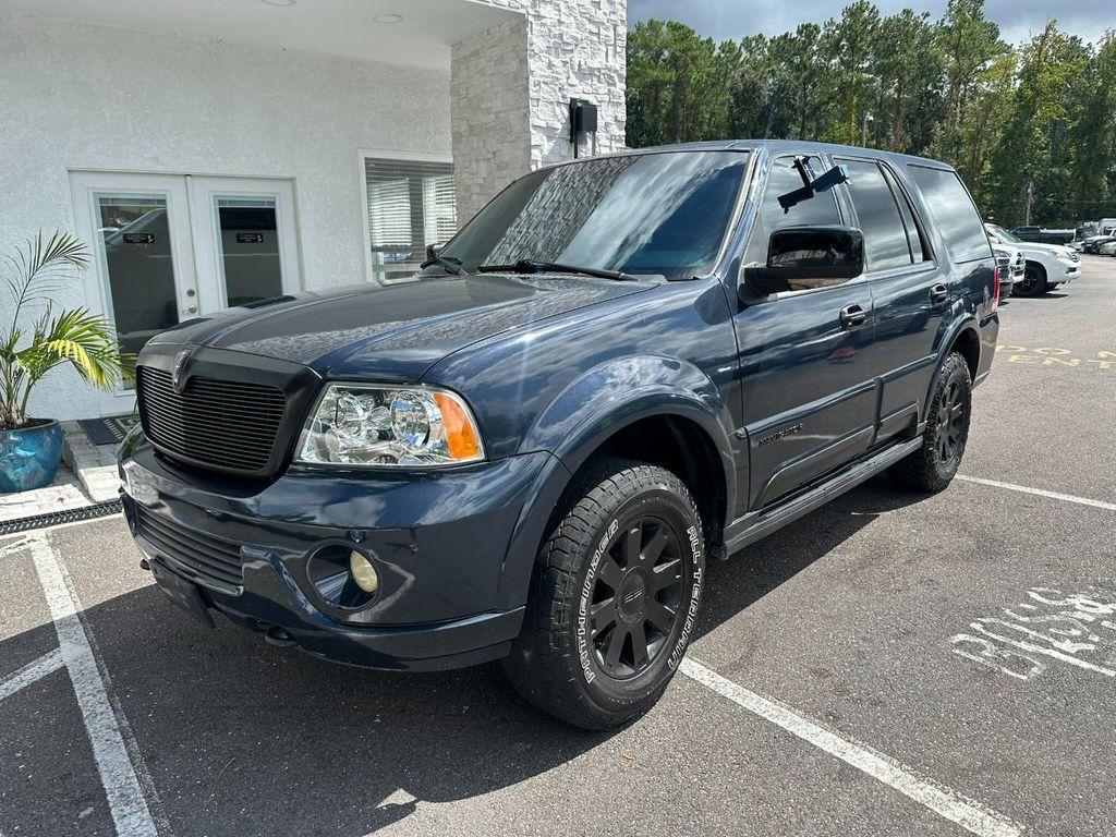 used 2004 Lincoln Navigator car, priced at $4,995
