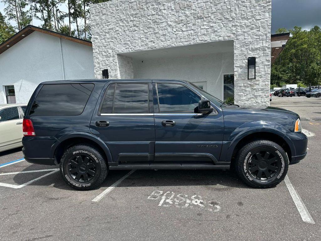 used 2004 Lincoln Navigator car, priced at $4,995