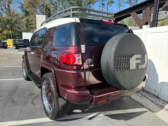 used 2007 Toyota FJ Cruiser car, priced at $18,995