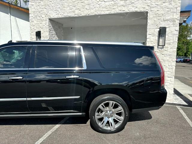 used 2015 Cadillac Escalade ESV car, priced at $27,995