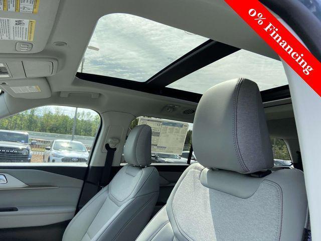 new 2025 Ford Explorer car, priced at $41,371
