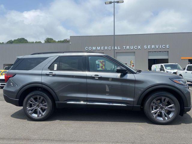 new 2025 Ford Explorer car, priced at $45,794