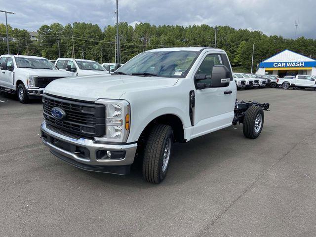 new 2024 Ford F-250 car, priced at $40,742