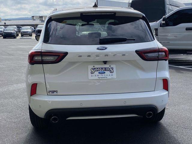 used 2024 Ford Escape car, priced at $28,999