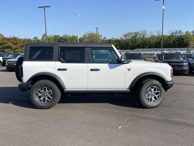 new 2024 Ford Bronco car, priced at $57,667