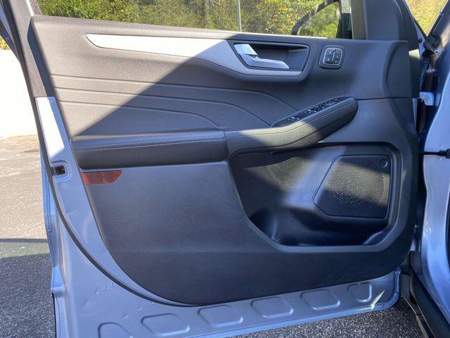 used 2022 Ford Escape car, priced at $18,899