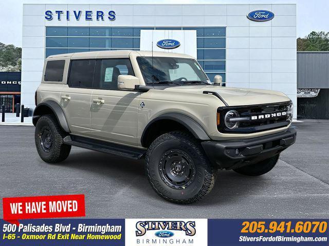 new 2025 Ford Bronco car, priced at $59,611