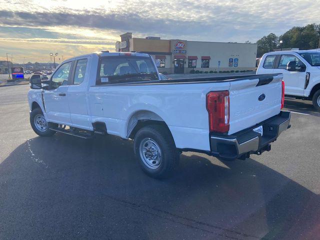 new 2024 Ford F-250 car, priced at $42,425