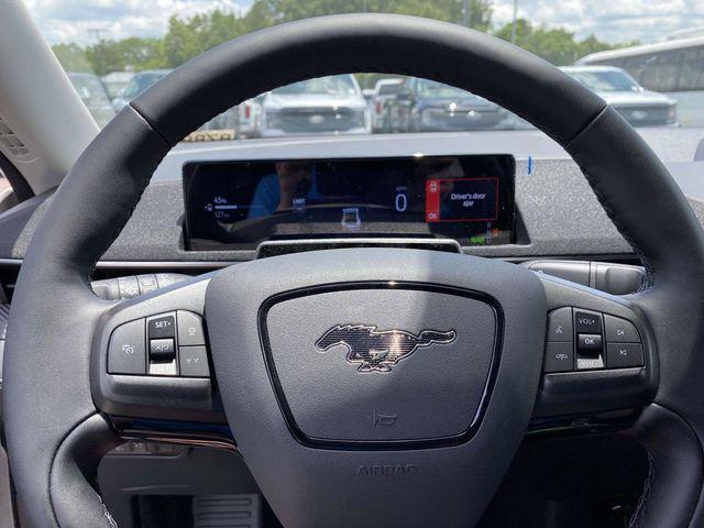 new 2025 Ford Mustang Mach-E car, priced at $31,089