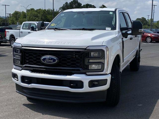 new 2025 Ford F-250 car, priced at $58,030
