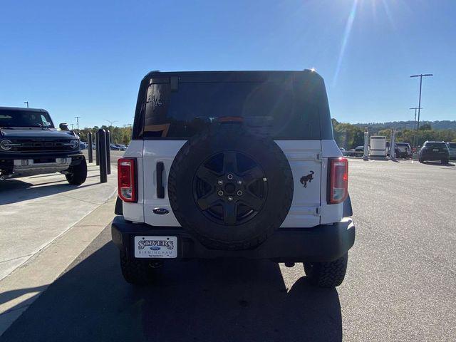 new 2025 Ford Bronco car, priced at $45,032