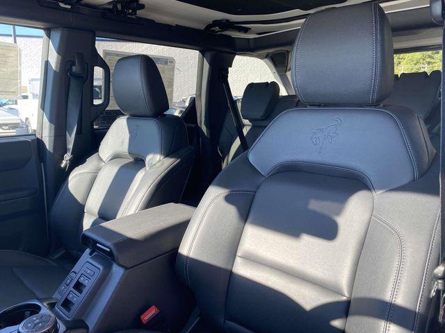 new 2025 Ford Bronco car, priced at $44,032