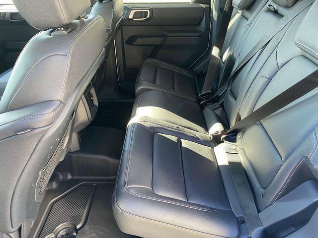 new 2025 Ford Bronco car, priced at $45,032