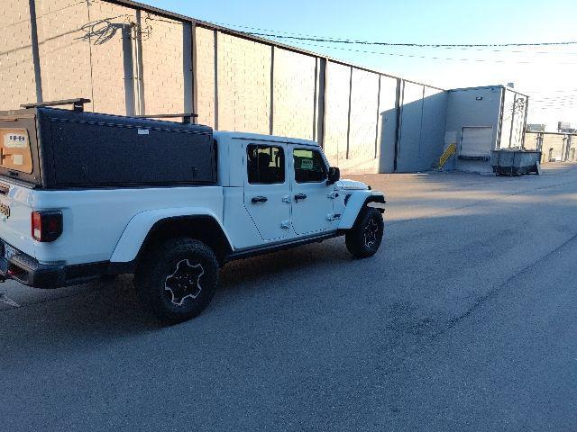 used 2022 Jeep Gladiator car, priced at $36,594