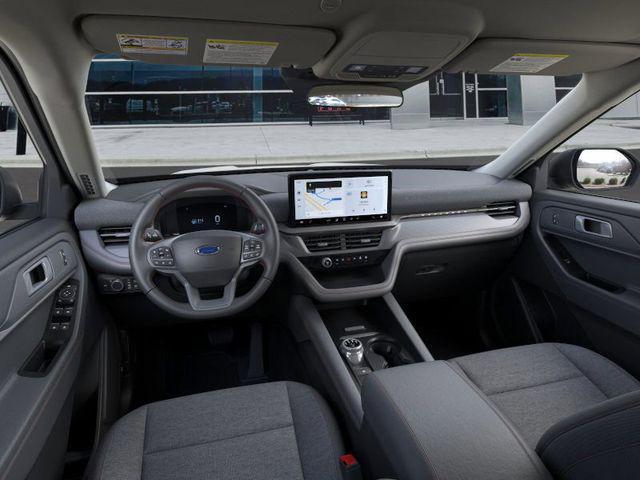 new 2025 Ford Explorer car, priced at $40,032