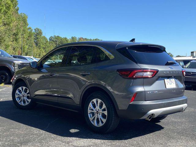 used 2023 Ford Escape car, priced at $20,444