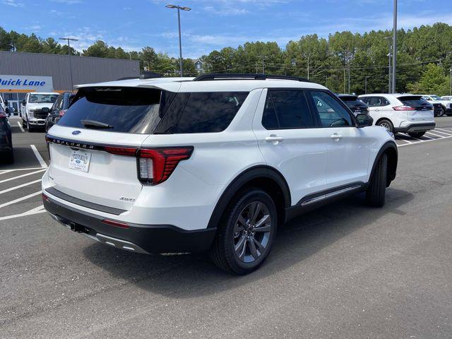 new 2025 Ford Explorer car, priced at $43,702