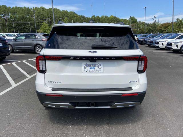 new 2025 Ford Explorer car, priced at $43,702