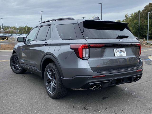 new 2025 Ford Explorer car, priced at $55,002