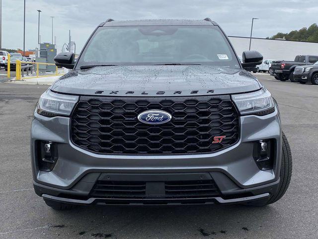 new 2025 Ford Explorer car, priced at $55,002