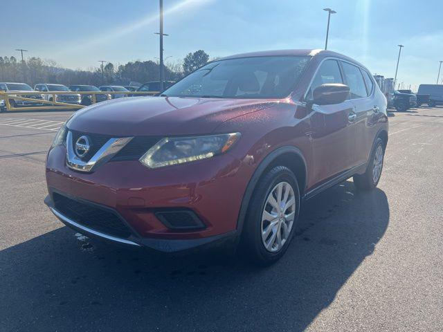 used 2015 Nissan Rogue car, priced at $9,999