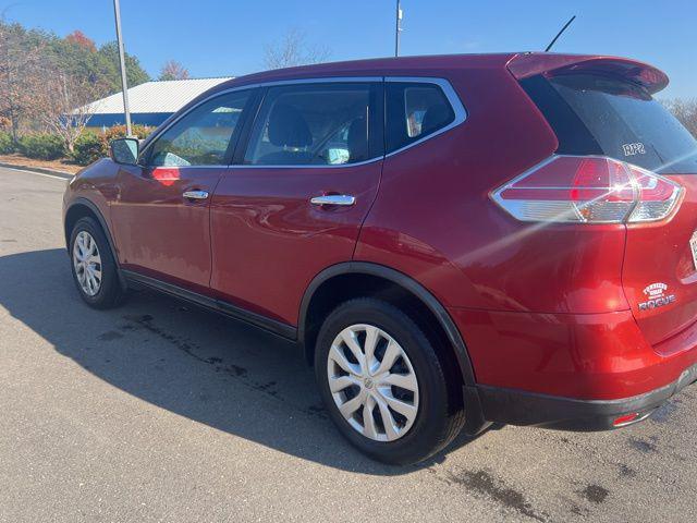 used 2015 Nissan Rogue car, priced at $9,999