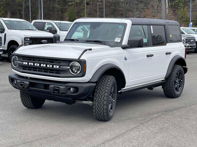 new 2024 Ford Bronco car, priced at $43,865